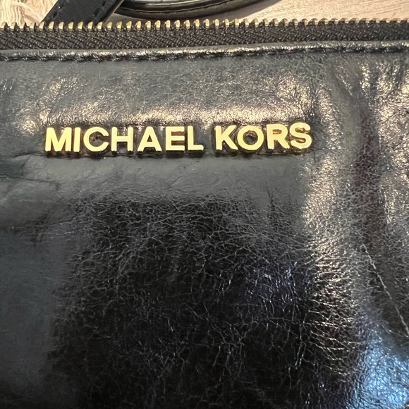 Michael Kors black leather crossbody bag - Picture 4 of 4